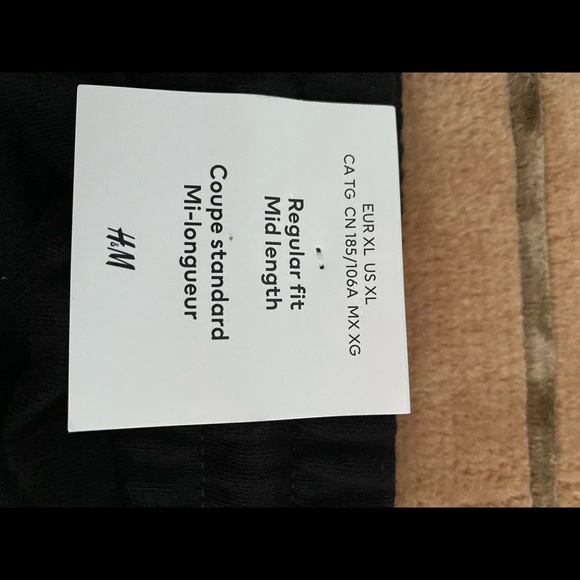 Brand New H&M Sweatshorts Men’s XL - Picture 3 of 3